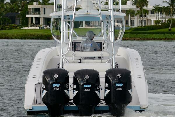 39ft Venture Yacht For Sale