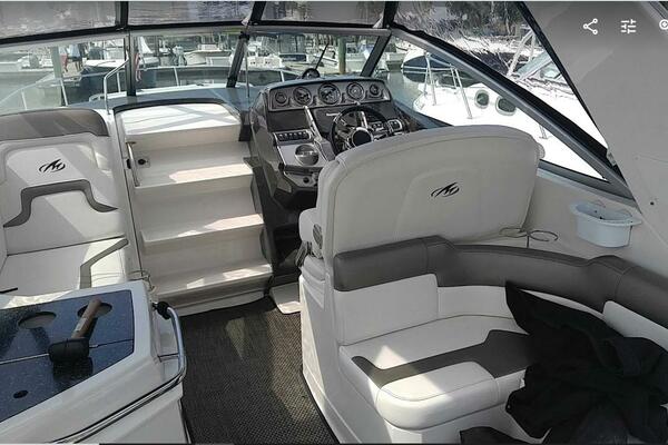 26ft Monterey Yacht For Sale