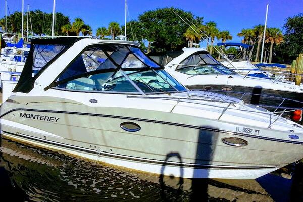 26ft Monterey Yacht For Sale