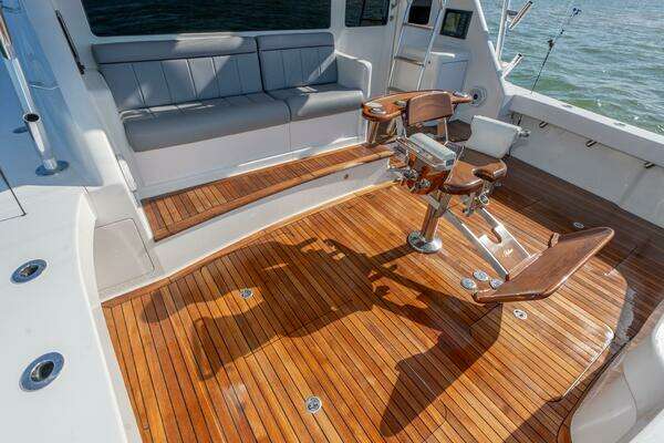 Viking 50 Convertible Yacht For Sale