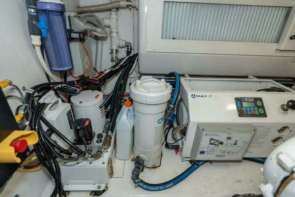 Viking 50 Convertible Yacht For Sale