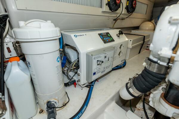 2009 Viking 50 Convertible