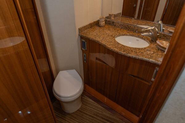 2009 Viking 50 Convertible