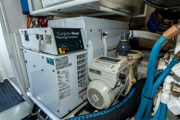 2009 Viking 50 Convertible