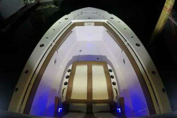 Caymas 341CC Yacht For Sale