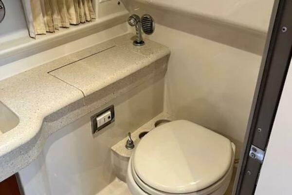 Office Space 35ft Formula Yacht For Sale