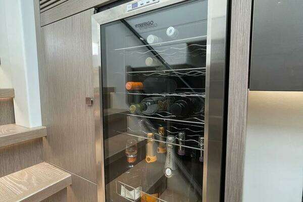 Sunseeker 74 Sport Yacht Yacht For Sale