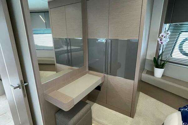 Sunseeker 74 Sport Yacht Yacht For Sale