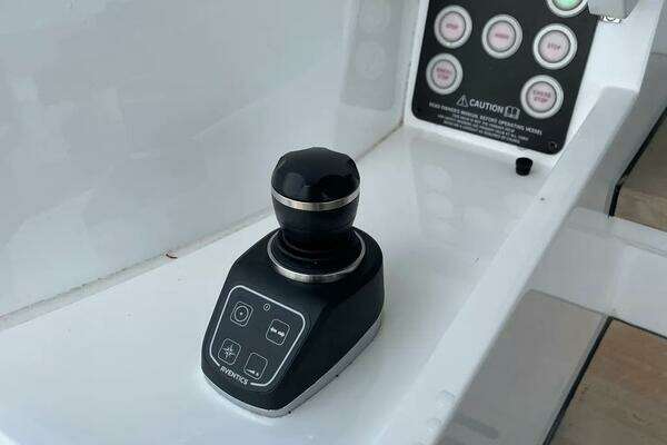 Sunseeker 74 Sport Yacht Yacht For Sale