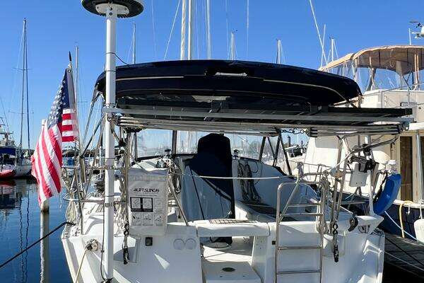 Photo of the 2007 Beneteau 373 "INDIGO"