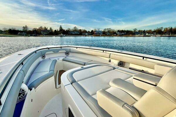 Scout 355 LXF Yacht For Sale