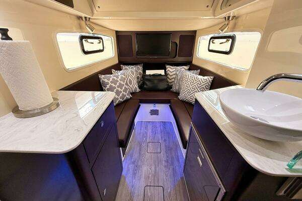 Scout 355 LXF Yacht For Sale