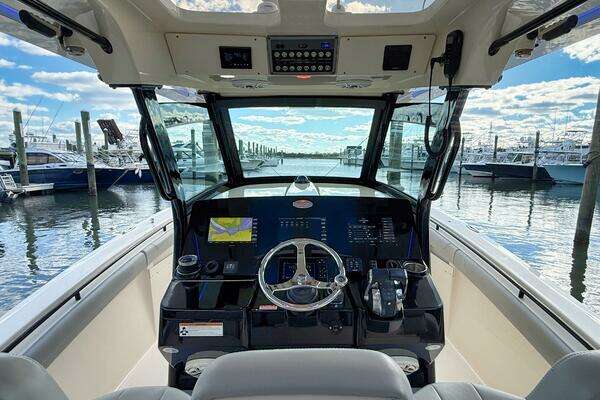 Scout 355 LXF Yacht For Sale