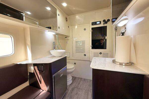 Scout 355 LXF Yacht For Sale