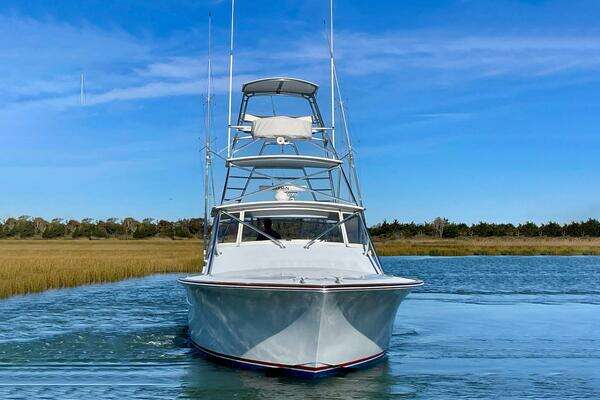 Custom Carolina 40 DeSanti Yacht For Sale