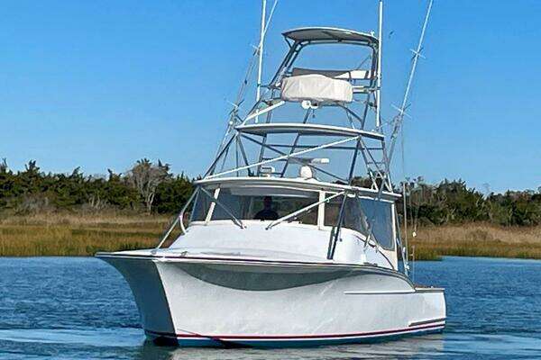 Custom Carolina 40 DeSanti Yacht For Sale