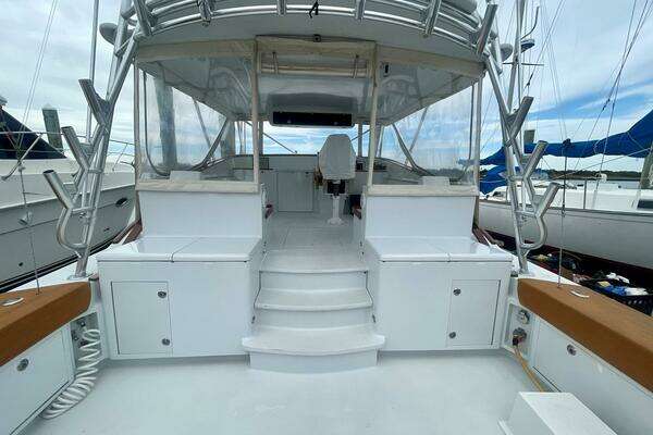 Custom Carolina 40 DeSanti Yacht For Sale