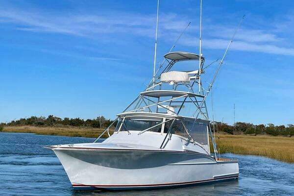 Custom Carolina 40 DeSanti Yacht For Sale