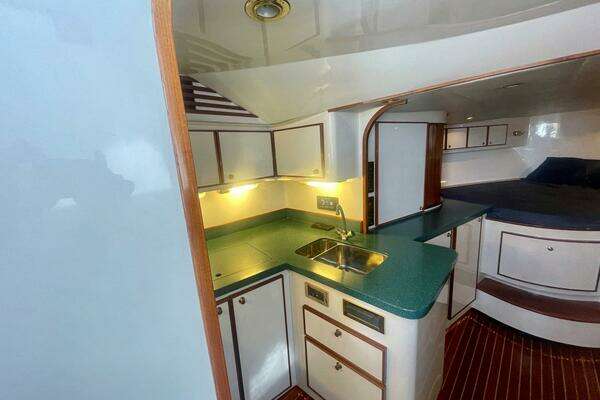 Custom Carolina 40 DeSanti Yacht For Sale