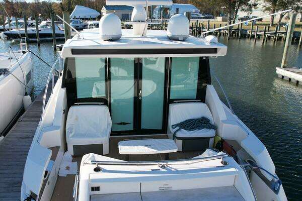 Tiara Yachts 44 Coupe Yacht For Sale