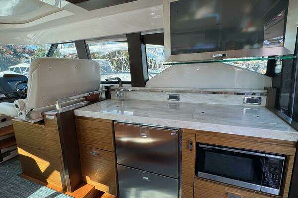 Tiara Yachts 44 Coupe Yacht For Sale