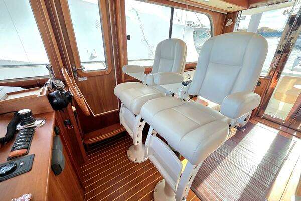 Sabre 42 Salon Express Yacht For Sale