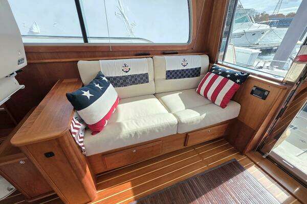 Sabre 42 Salon Express Yacht For Sale