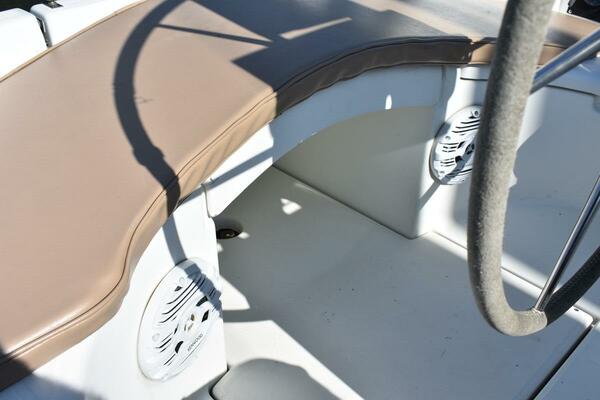 Vitality 32ft Beneteau Yacht For Sale