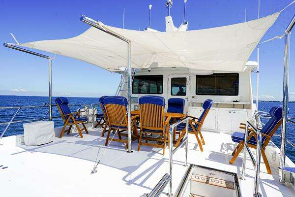 Outer Reef Yachts 860 Deluxbridge Motoryacht Yacht For Sale