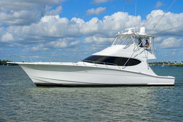 54-ft-Hatteras-2017-GT 54-SEA NYLE Fort Pierce  Florida United States  yacht for sale