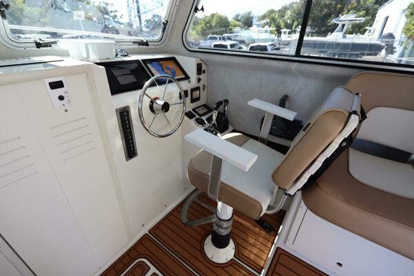 25ft Parker Yacht For Sale