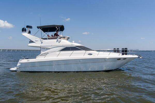 2000 Sea Ray 40