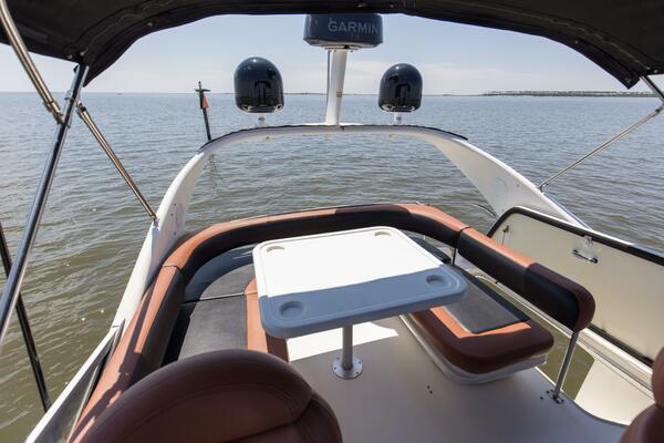 2000 40 Sea Ray 400 Sedan Bridge Silver Lining Bridge (2)