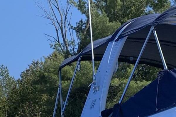 26ft Four Winns Yacht For Sale