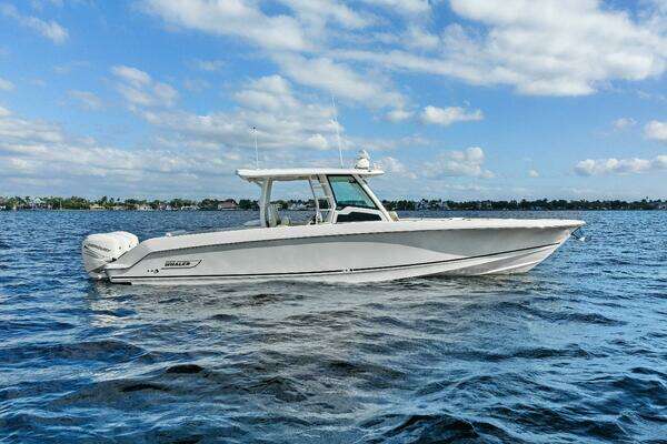 38-ft-Boston Whaler-2019-380 Outrage-Lima Kilo Cape Coral Florida United States  yacht for sale