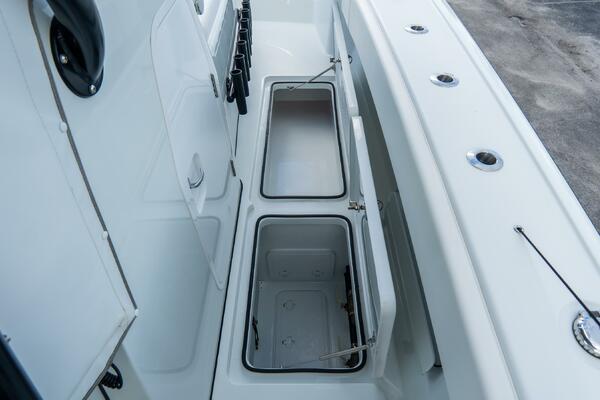 Freeman 38 38ft Freeman Yacht For Sale