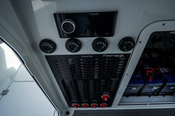 Freeman 38 38ft Freeman Yacht For Sale