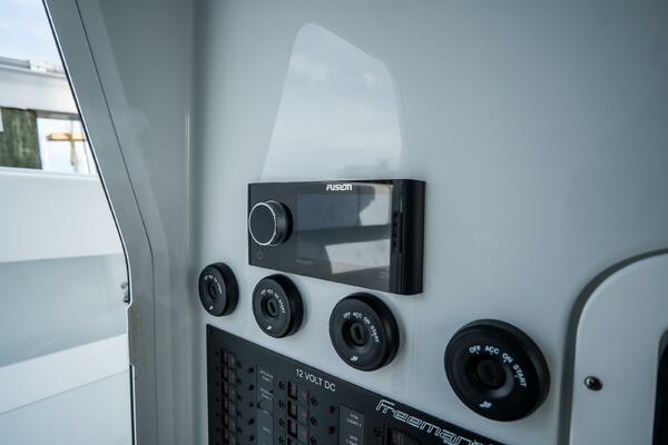 Freeman 38 38ft Freeman Yacht For Sale