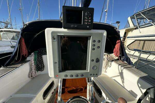 Tartan 4600 Yacht For Sale