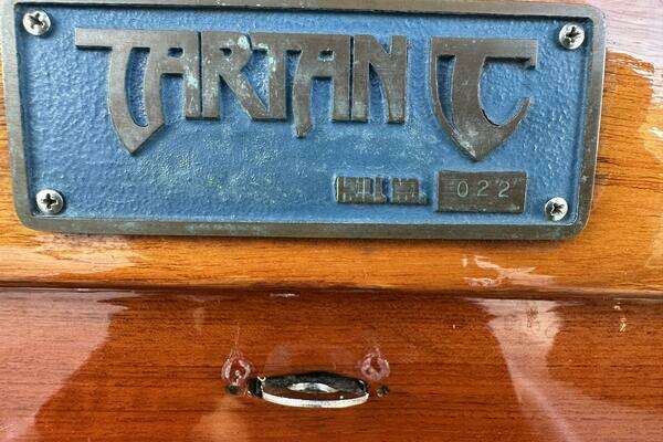 Tartan 4600 Yacht For Sale