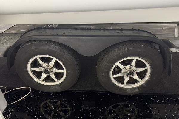 7 5M Hydrasol RIB 24ft Sealegs Yacht For Sale