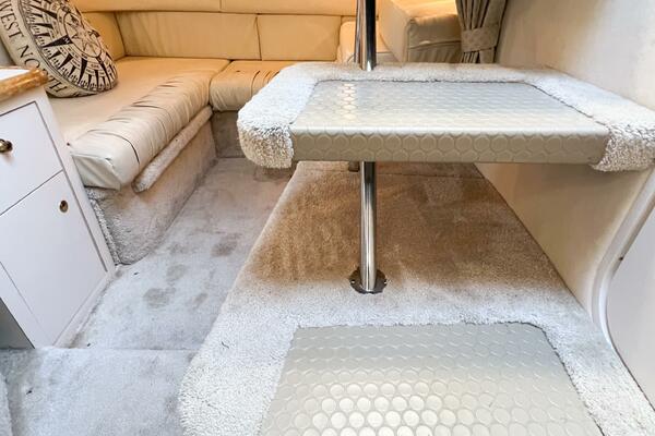 KNOT AT WORK 34ft Sea Ray Yacht For Sale