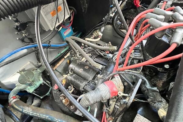 KNOT AT WORK 34ft Sea Ray Yacht For Sale