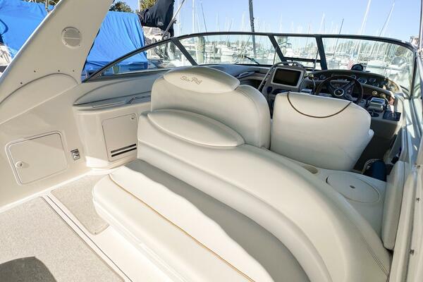 KNOT AT WORK 34ft Sea Ray Yacht For Sale