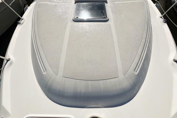 KNOT AT WORK 34ft Sea Ray Yacht For Sale