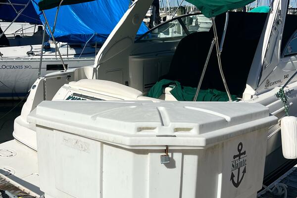 KNOT AT WORK 34ft Sea Ray Yacht For Sale