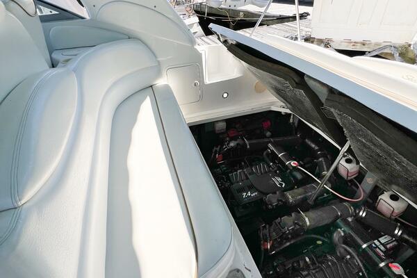 KNOT AT WORK 34ft Sea Ray Yacht For Sale