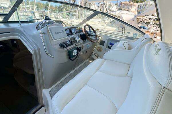 Photo of the 2000 Sea Ray 340 Sundancer "KNOT AT WORK"