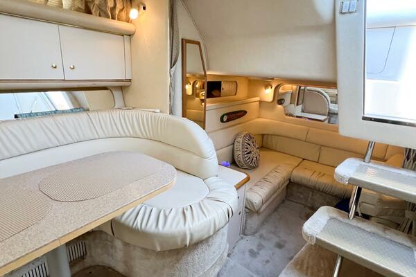 KNOT AT WORK 34ft Sea Ray Yacht For Sale