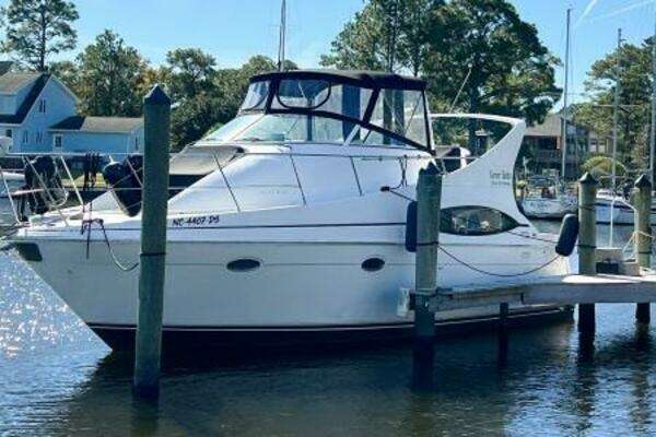 35-ft-Carver-1998-350 Mariner-LOVIN' LIFE-New Bern North Carolina United States yacht for sale